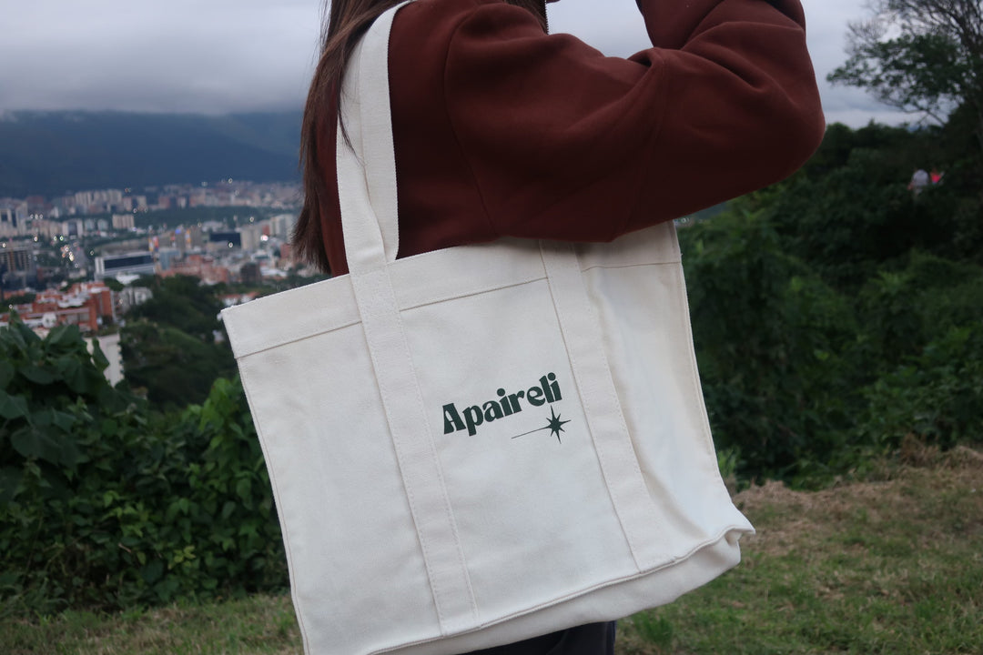 Tote bag